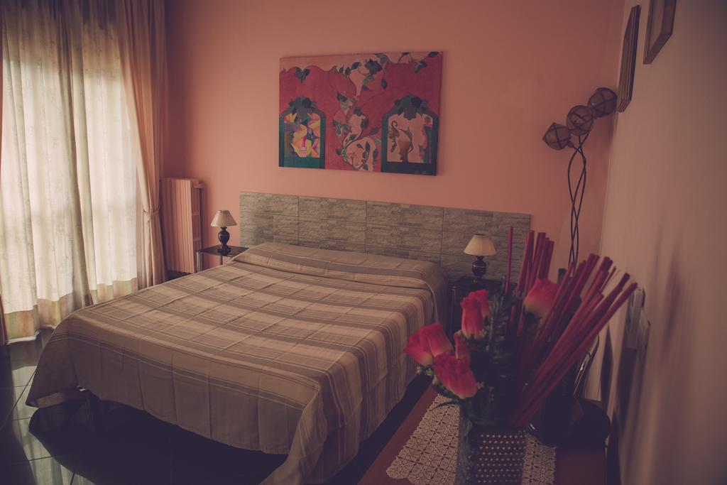 קטנזארו Cassiodoro Rooms Affittacamere מראה חיצוני תמונה