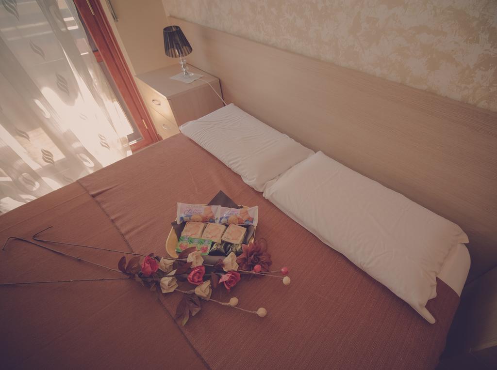 קטנזארו Cassiodoro Rooms Affittacamere מראה חיצוני תמונה