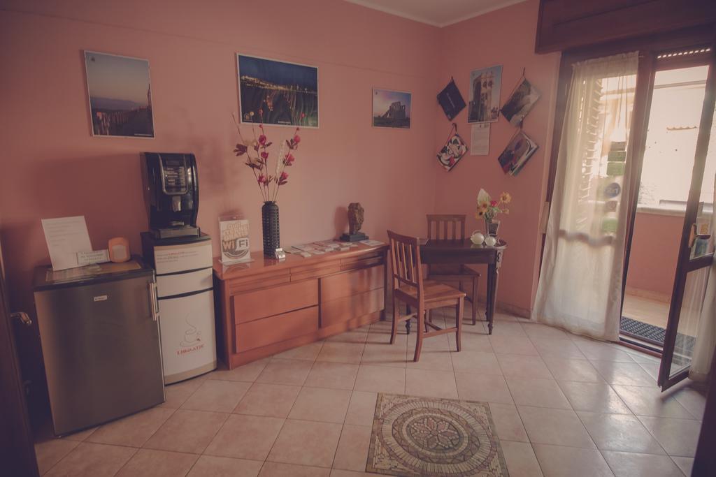 קטנזארו Cassiodoro Rooms Affittacamere מראה חיצוני תמונה