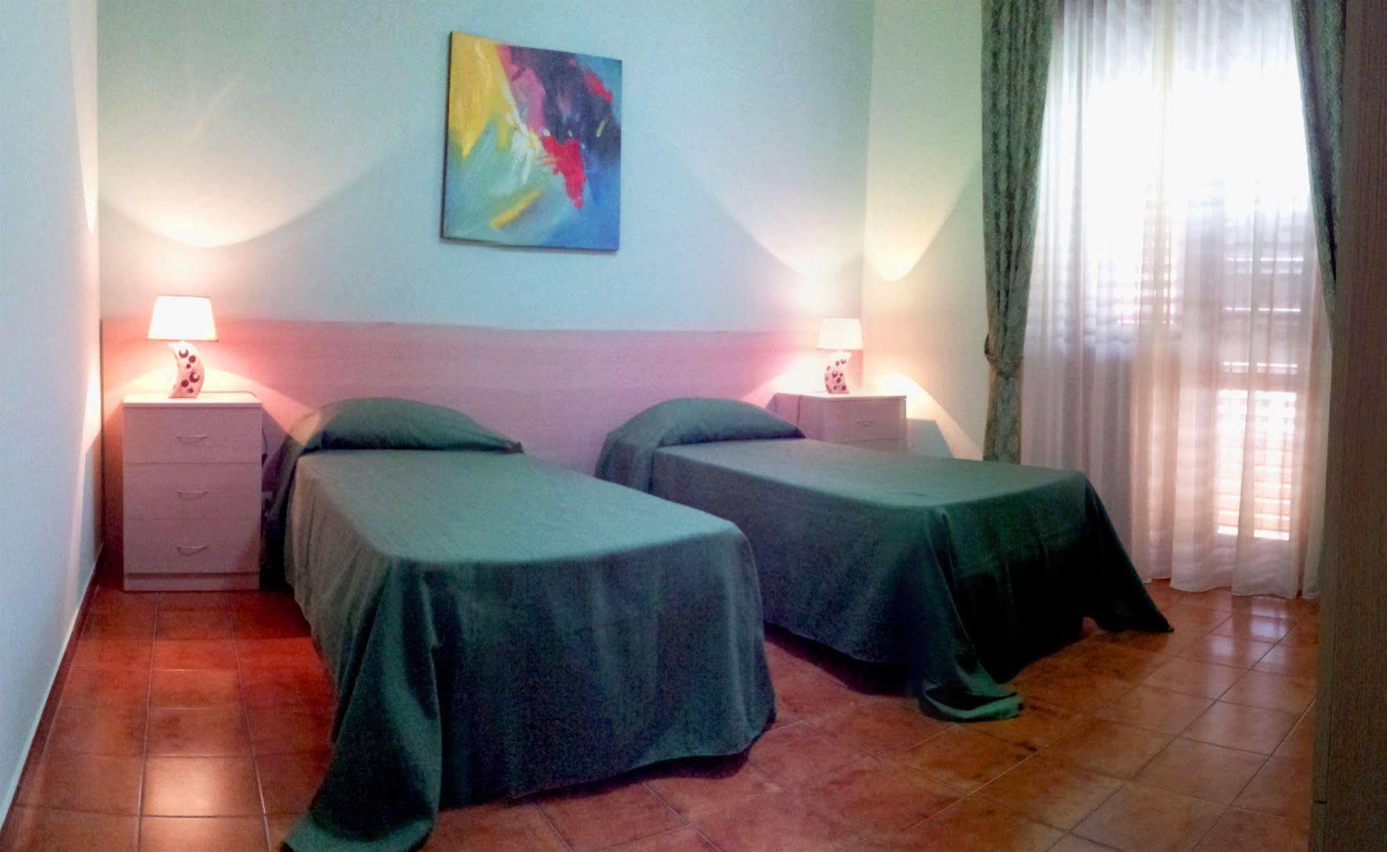 קטנזארו Cassiodoro Rooms Affittacamere מראה חיצוני תמונה